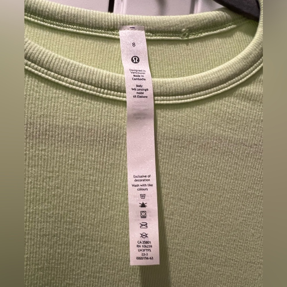 Lululemon NWT Hold Tight Long-Sleeve Shirt Spark Green Size 8 - Picture 7 of 7